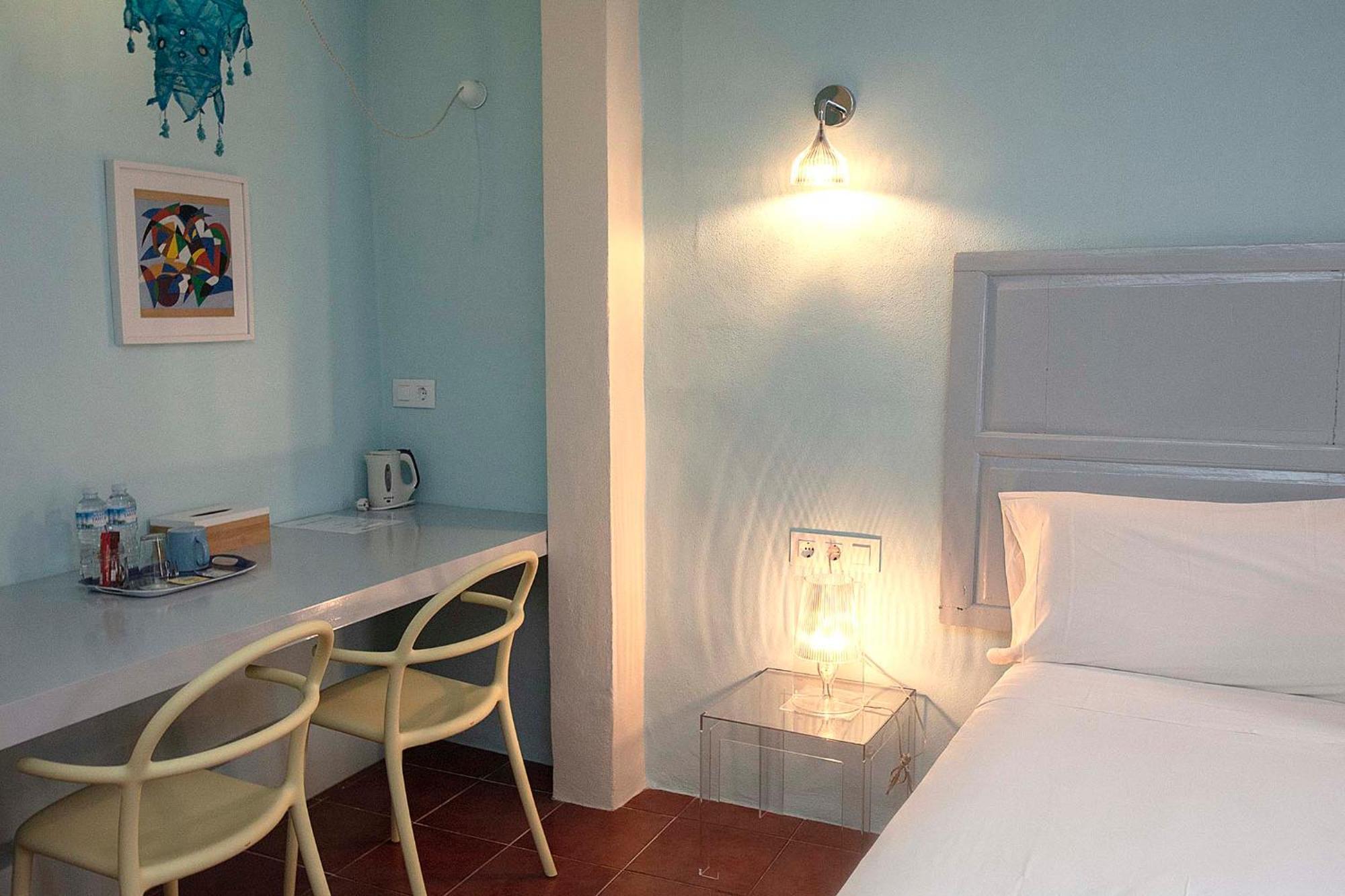 Boutique Hotel Rifugioazul Ситадела Екстериор снимка
